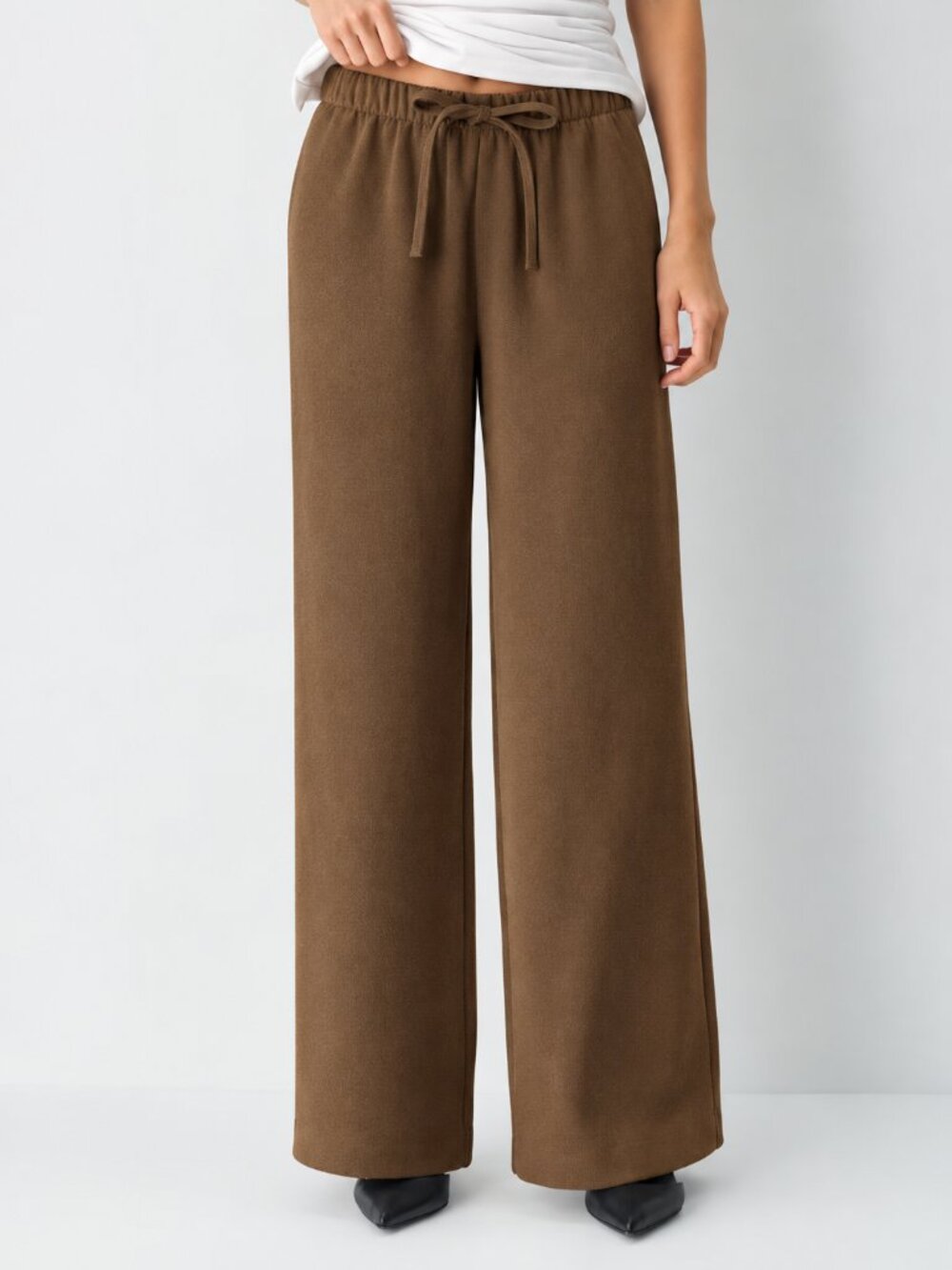 NWT Aritzia The LODGE Crepette Pant - Chochaltier Brown XL